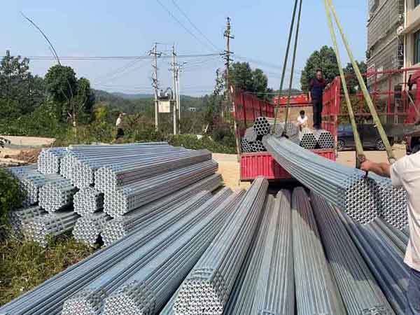 湖南鋼管廠家,湖南熱鍍鋅襯塑復(fù)合鋼管,湖南鍍鋅管